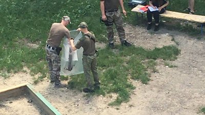 У Чернівцях на дитячому майданчику знайшли тубус гранати "РПГ-22"