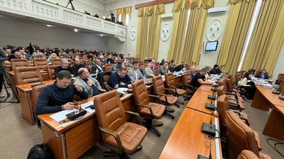 На Прибережній магістралі у Запоріжжі не скасували швидкісний режим 70 км/год