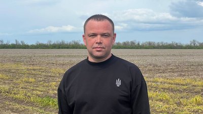 "Орки стояли за поле від нас": у Криворізькому районі стартувала посівна
