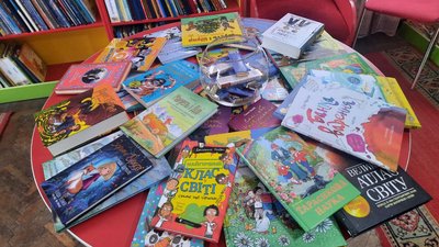 14 лютого — День книгодарування: які книги подарували дитячій бібліотеці в Кропивницькому