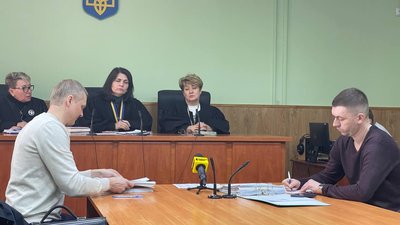 Голову Середино-Будської громади Сумщини Олександра Гена суд вчергове залишив під вартою Голову Середино-Будської громади Сумщини Олександра Гена суд вчергове залишив під вартою