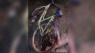 Пенсіонера-велосипедиста збив автомобіль на Закарпатті