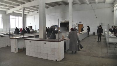 Через пожежу на Центральному ринку Луцька до 40 підприємців втратили майно. Як відшкодовуватимуть збитки Через пожежу на Центральному ринку Луцька до 40 підприємців втратили майно. Як відшкодовуватимуть збитки