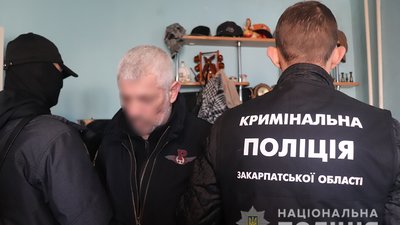 Раніше судимого грабіжника затримали в Ужгороді Раніше судимого грабіжника затримали в Ужгороді