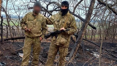 "Війна — це щосекундна боротьба за життя, це — пекло". Як прикарпатець Віталій Юзюк воює на передовій "Війна — це щосекундна боротьба за життя, це — пекло". Як прикарпатець Віталій Юзюк воює на передовій