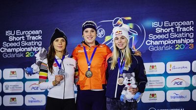 Українка вперше вийшла до фіналу чемпіонату Європи з шорт-треку: результат Ксенії Адаменко на дистанції 1500 м Українка вперше вийшла до фіналу чемпіонату Європи з шорт-треку: результат Ксенії Адаменко на дистанції 1500 м