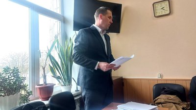 Суд Сум оголосив вирок жінці, що поширювала матеріали з запереченнями збройної агресії РФ проти України Суд Сум оголосив вирок жінці, що поширювала матеріали з запереченнями збройної агресії РФ проти України