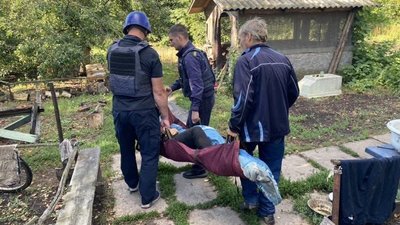 На Донеччині внаслідок обстрілу селища Орлівка двоє людей отримали поранення