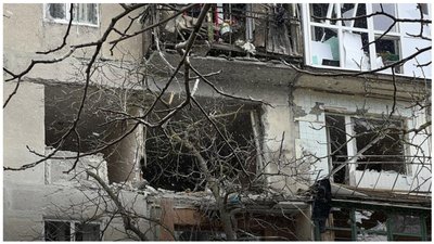 Наслідки обстрілів Маріуполя, фото: Маріупольська міська рада Наслідки обстрілів Маріуполя, фото: Маріупольська міська рада