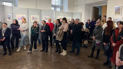 "Акварельна весна": у Рівному діє виставка художника родом з Тернопільщини "Акварельна весна": у Рівному діє виставка художника родом з Тернопільщини