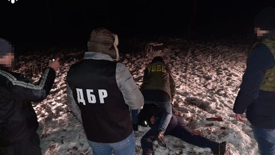 ДБР викрило канал контрабанди з Росії: затримали мешканця Сумщини