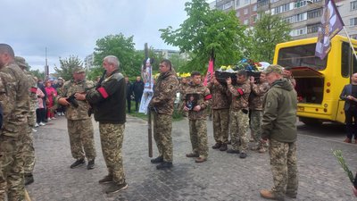 "На його рахунку сотні врятованих хлопців". У Сумах поховали Володимира Лиховоза "На його рахунку сотні врятованих хлопців". У Сумах поховали Володимира Лиховоза