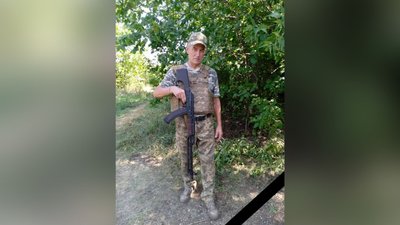 На війні з Росією загинули військові з Кіровоградщини На війні з Росією загинули військові з Кіровоградщини