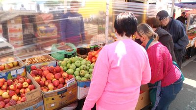 В Одесі відкрили продовольчі ринки В Одесі відкрили продовольчі ринки