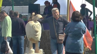 На Полтавщині розпочався фестиваль «СливаФест» На Полтавщині розпочався фестиваль «СливаФест»