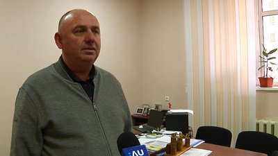 У Житомирі в двох пунктах вакцинації допомагають генерувати COVID-сертифікат в додатку "Дія" У Житомирі в двох пунктах вакцинації допомагають генерувати COVID-сертифікат в додатку "Дія"
