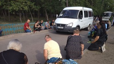 У Кропивницькому прощалися з Віталієм Головатим, Олексієм Лабутіним і Олександром Гончаровим, 22 серпня 2023 року У Кропивницькому прощалися з Віталієм Головатим, Олексієм Лабутіним і Олександром Гончаровим, 22 серпня 2023 року