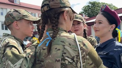 Останній дзвоник, останній дзвоник у луцькому ліцеї №28, школа, випускники