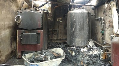 На Житомирщині сталася пожежа у котельні молодіжного центру На Житомирщині сталася пожежа у котельні молодіжного центру