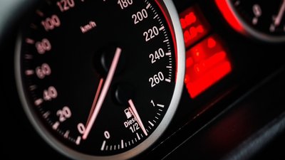 Мінцифра відкрила дані про VIN-коди зареєстрованих автівок. Для чого