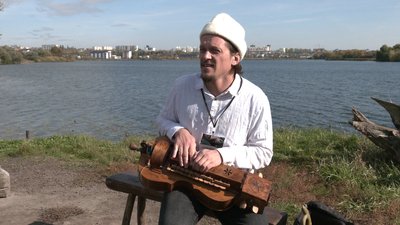 Учасник фестивалю "ЛіраФест" Сергій Довгушев Учасник фестивалю "ЛіраФест" Сергій Довгушев