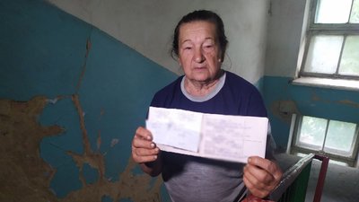 Жителі кропивницької багатоповерхівки просять ЖЕО відремонтувати під’їзд Жителі кропивницької багатоповерхівки просять ЖЕО відремонтувати під’їзд