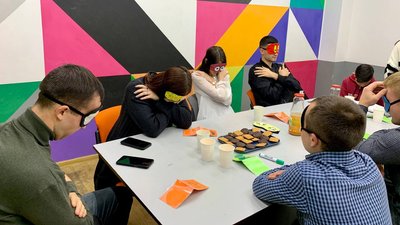 Зіграй в "Криївку" — підтримай ЗСУ. У Франківську волонтери вперше провели повстанську гру Зіграй в "Криївку" — підтримай ЗСУ. У Франківську волонтери вперше провели повстанську гру