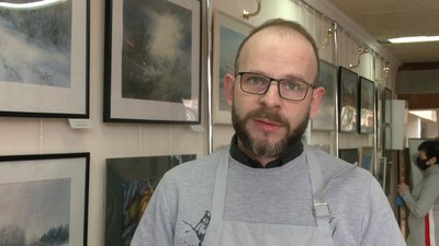 У Рівному відкрили мистецьку виставку "Дотик акварелі" У Рівному відкрили мистецьку виставку "Дотик акварелі"