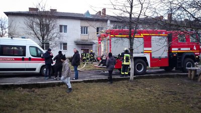 В місті на Волині згоріла квартира. Жильців евакуювали В місті на Волині згоріла квартира. Жильців евакуювали