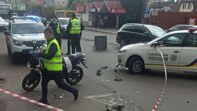 Аварія за участі патрульних у Луцьку: чому втікав мотоцикліст