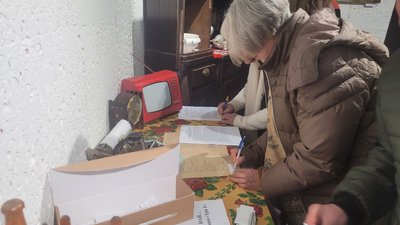 Виставка "Три Е": у Рівному експонують речі, які потрапили в музей з початку повномасштабного вторгнення Виставка "Три Е": у Рівному експонують речі, які потрапили в музей з початку повномасштабного вторгнення