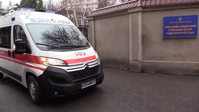 Новий реанімобіль отримав військово-медичний клінічний центр Південного регіону