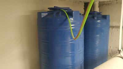 Учні луцької музичної школи під час повітряних тривог вчать колядки в укритті Учні луцької музичної школи під час повітряних тривог вчать колядки в укритті