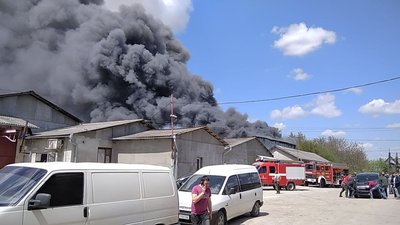 У Франківську сталася пожежа поблизу "Водоекотехпрому" У Франківську сталася пожежа поблизу "Водоекотехпрому"