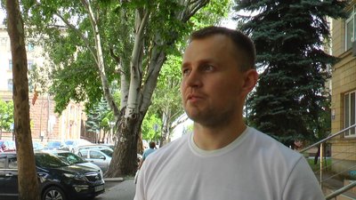 У Миколаєві підпалили автомобіль громадського активіста У Миколаєві підпалили автомобіль громадського активіста