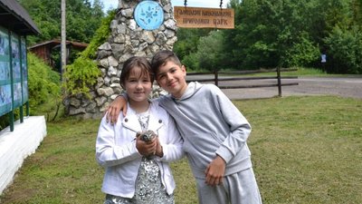 До Галицького національного парку привезли совеня, яке випало з гнізда До Галицького національного парку привезли совеня, яке випало з гнізда