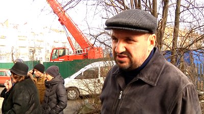 У Житомирі люди вийшли на акцію протесту проти будівництва на вулиці Київська, 6 У Житомирі люди вийшли на акцію протесту проти будівництва на вулиці Київська, 6