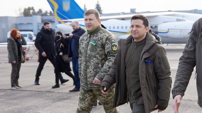 На Рівненський військовий полігон прибув президент Зеленський На Рівненський військовий полігон прибув президент Зеленський