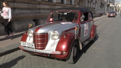 Кілька десятків жіночих екіпажів проїхалися Одесою у рамках авторалі Кілька десятків жіночих екіпажів проїхалися Одесою у рамках авторалі
