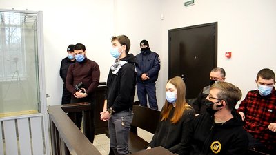 У Запоріжжі відбулося засідання у справі пошкодження агітпалаток У Запоріжжі відбулося засідання у справі пошкодження агітпалаток