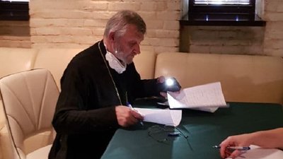 У Харкові до радіодиктанту приєдналися патрульні та настоятель храму У Харкові до радіодиктанту приєдналися патрульні та настоятель храму