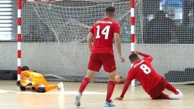 У матчі футзального чемпіонату зустрілись спортсмени із Сумщини