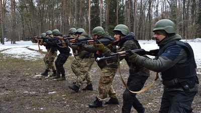 Перша група добровольців підрозділу "Лють" завершив навчання на Волині Перша група добровольців підрозділу "Лють" завершив навчання на Волині