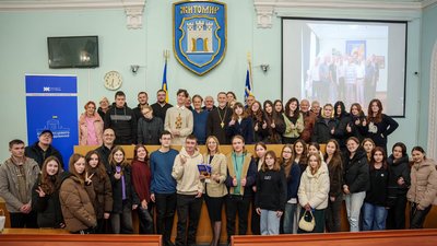 Житомир, Школа місцевого самоврядування, Віталій Мельничук