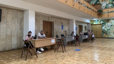 Центри масової вакцинації на Закарпатті запрацювали у будні дні Центри масової вакцинації на Закарпатті запрацювали у будні дні