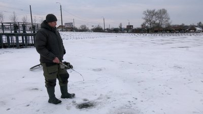 Правила поведінки на льоду: у Чернігові рятувальники та патрульні провели рейд на водоймах міста Правила поведінки на льоду: у Чернігові рятувальники та патрульні провели рейд на водоймах міста