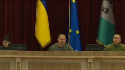 Тринадцятьом військовим та добровольцям надали звання "Почесних громадян Сум"