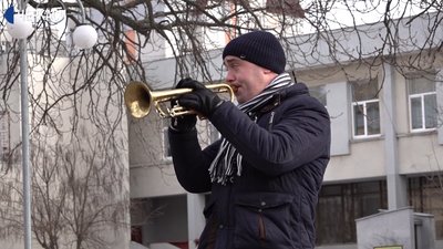 Історія музиканта, який переїхав з Луганщини до Черкас Історія музиканта, який переїхав з Луганщини до Черкас
