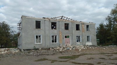 Нововоскресенське на Херсонщині: що відбувається у селі за місяць після звільнення Нововоскресенське на Херсонщині: що відбувається у селі за місяць після звільнення