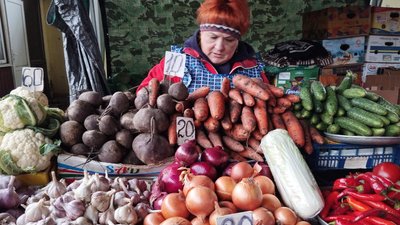 У скільки жителям Полтави обходяться овочі для борщового набору У скільки жителям Полтави обходяться овочі для борщового набору